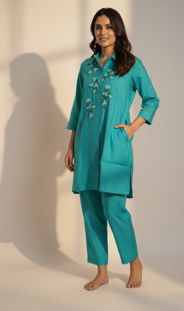 The Elegance & Ease Silk Cord Set