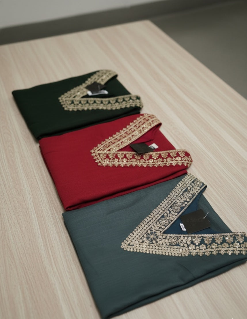 Elegant Embroidered V-Neck Kurta Set (3/4 Sleeves)